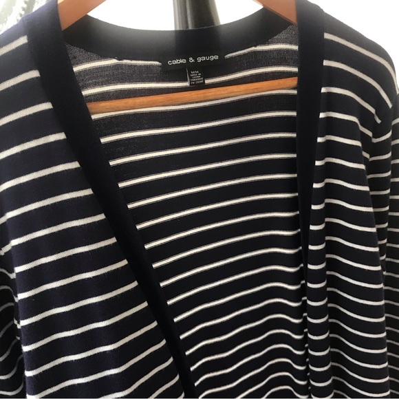 Cable & Gauge Cardigan - Picture 3 of 8